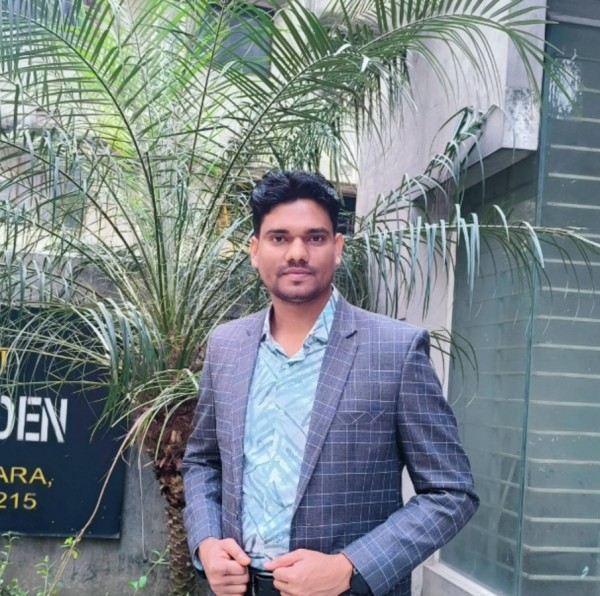 Mobarak Jihan, 29, Wittenbach
