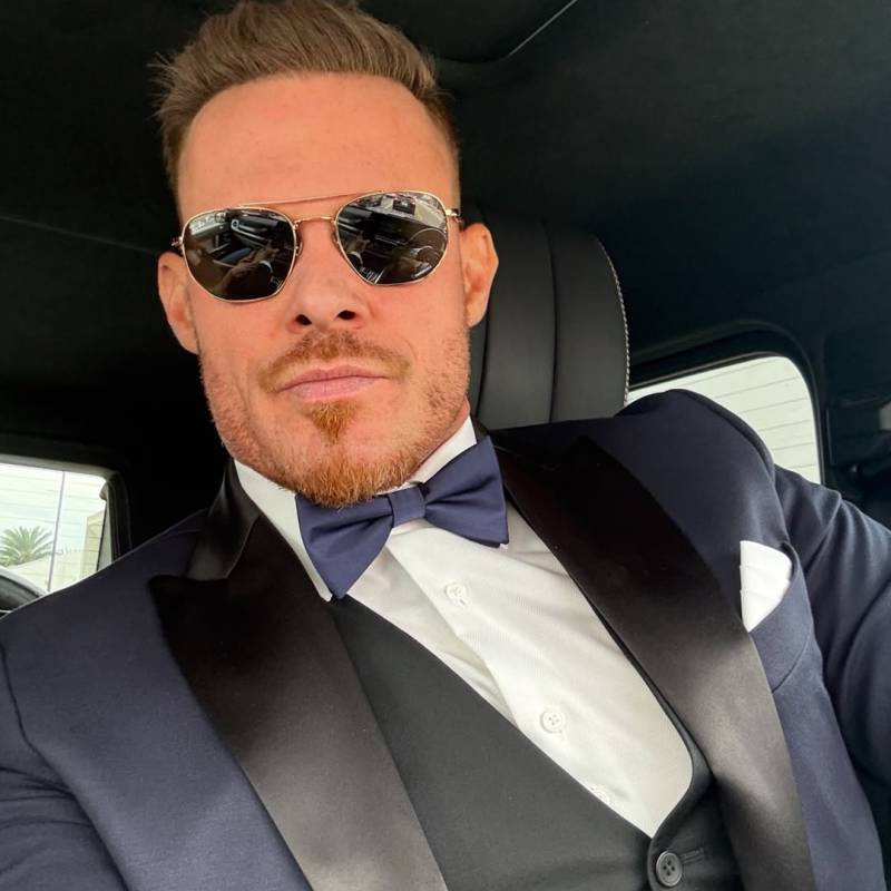 Justin Waller, 28, Manambaro