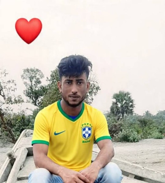 Azizul, 30, Andergrove