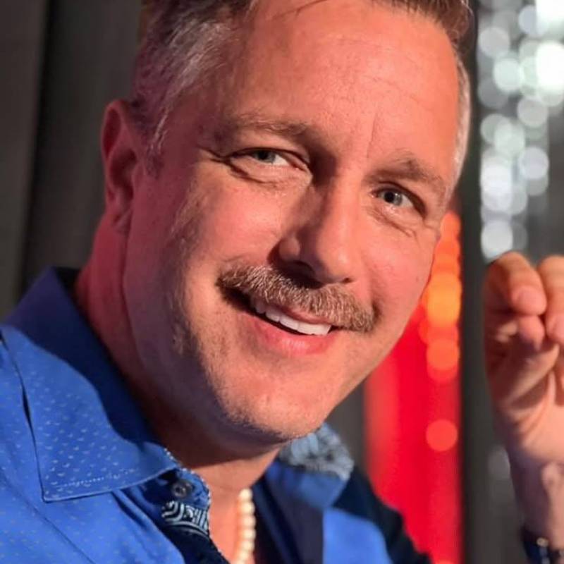 Charlie, 53, Nvodari