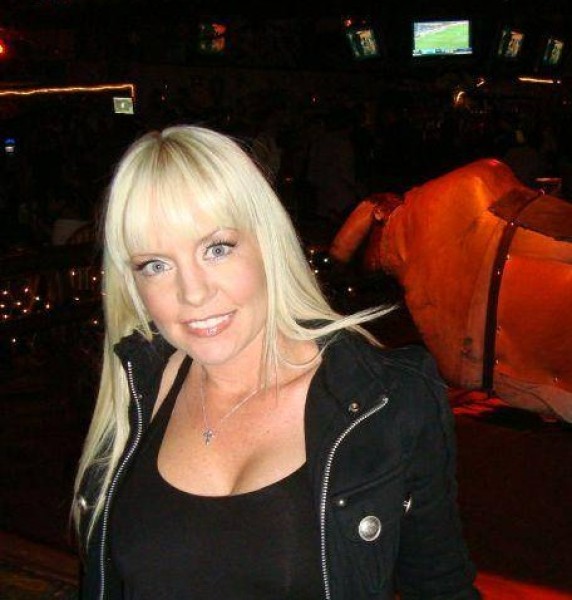 Cherry, 42, Ban Nong Kula