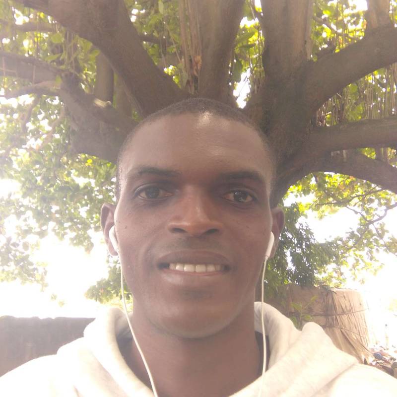 Precious, 36, Marosangy