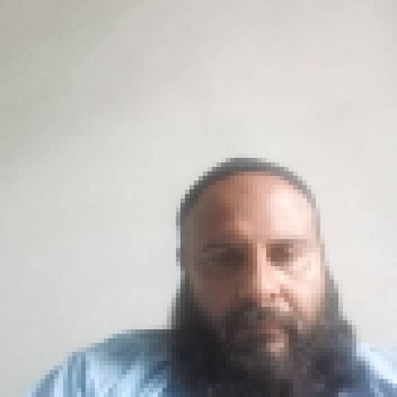 Shakir, 46, Taishituncun