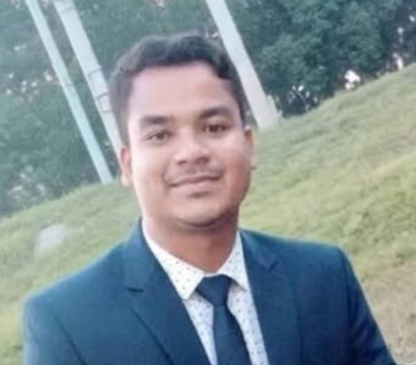 ESHAN, 38, Terrebonne