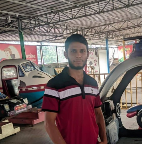 Robel, 29, Gppingen
