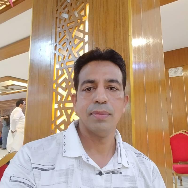 Omar, 37, Uitgeest