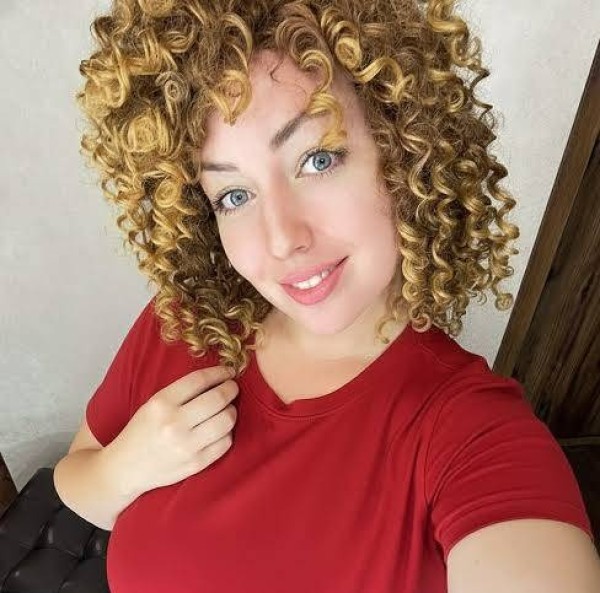 Hanna zimm, 35, Gaada