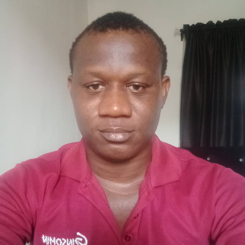 Maximus, 30, Le Marin