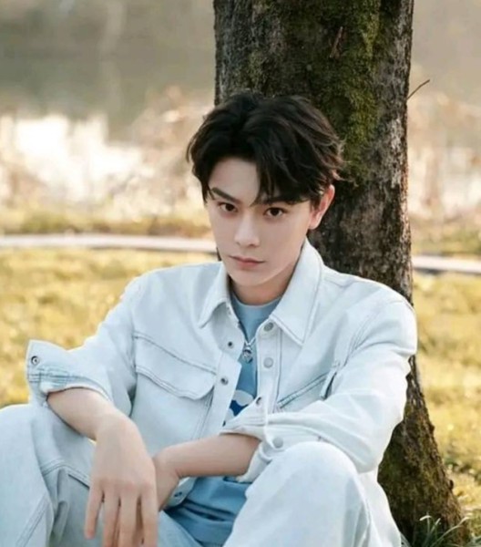 Chisim, 32, Wuhai