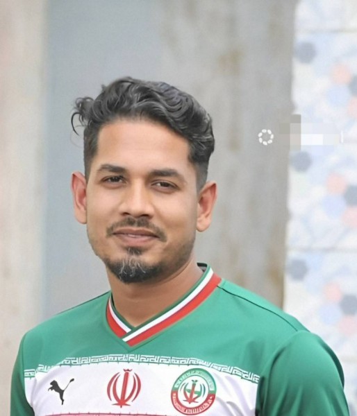 Rubel, 39, Morden