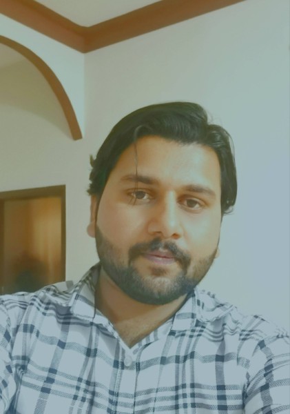 Asad, 28, Rey