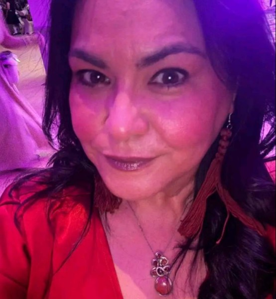 Elina, 53, Jine