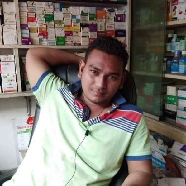 Ismail, 34, Kommru