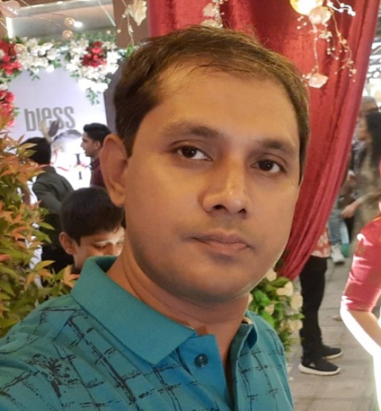 Moni, 30, South Salt Lake