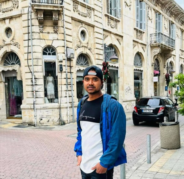 Sheikh, 29, Zaandijk