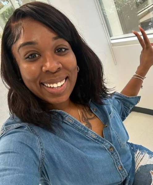 Briana, 34, Hillside