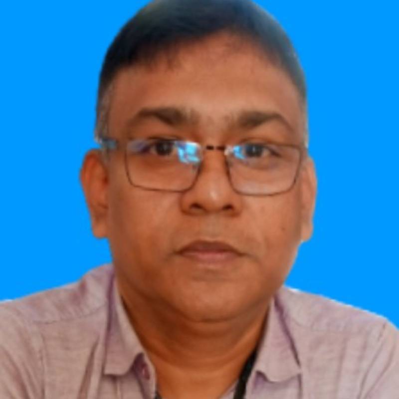 Parvez Sazzad, 53, Bwana Mkubwa