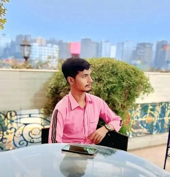 Torikul Islam Sulaiman, 18, Sulingen