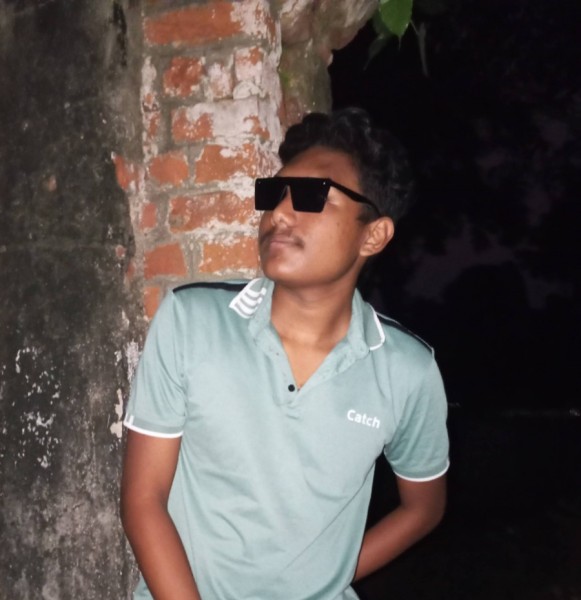 Hrithik, 19, Inisa