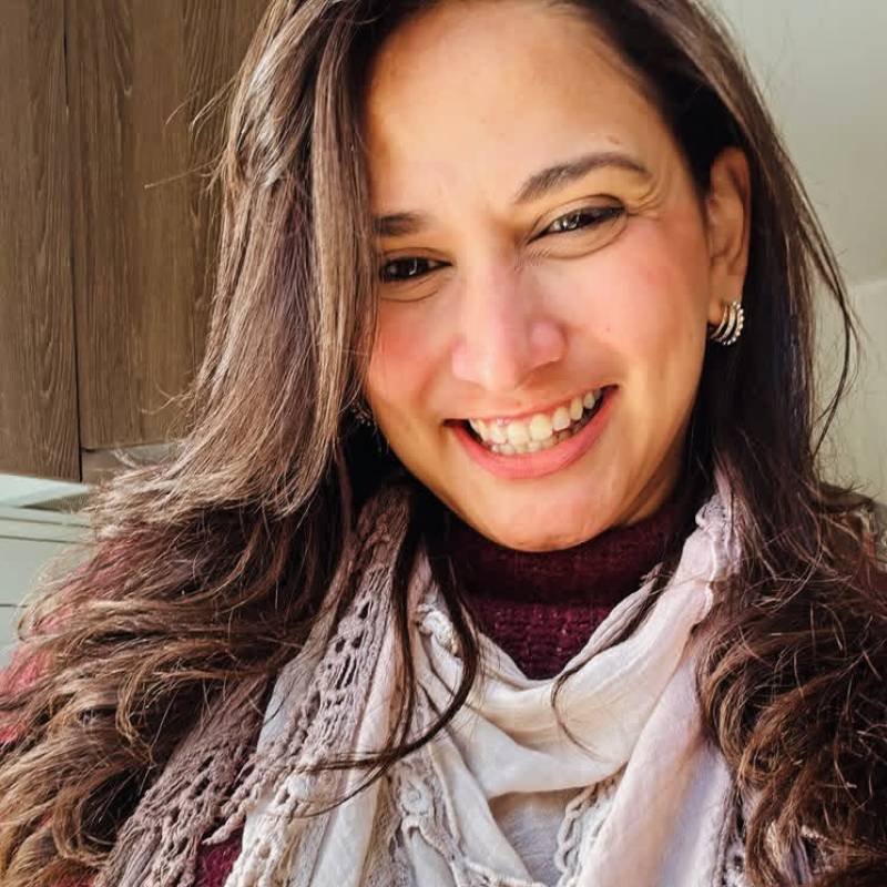 debsbishop, 47, Pareo