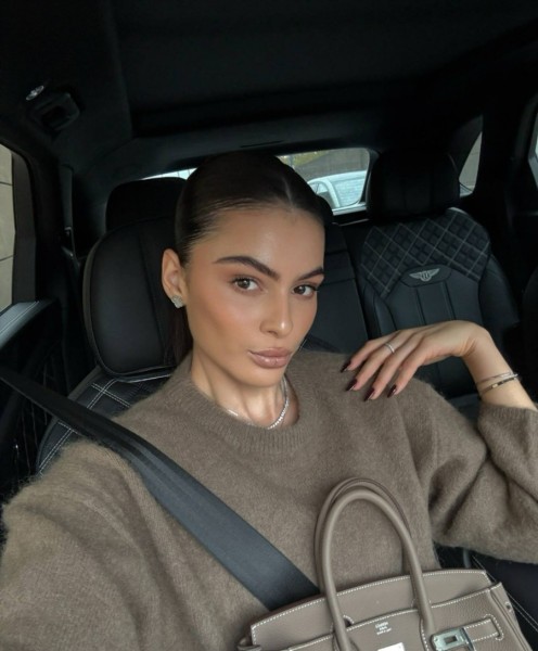 Emma, 38, Melmadai