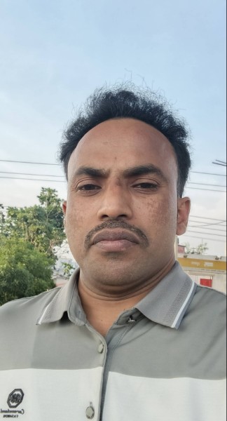 Roman, 27, Mcon