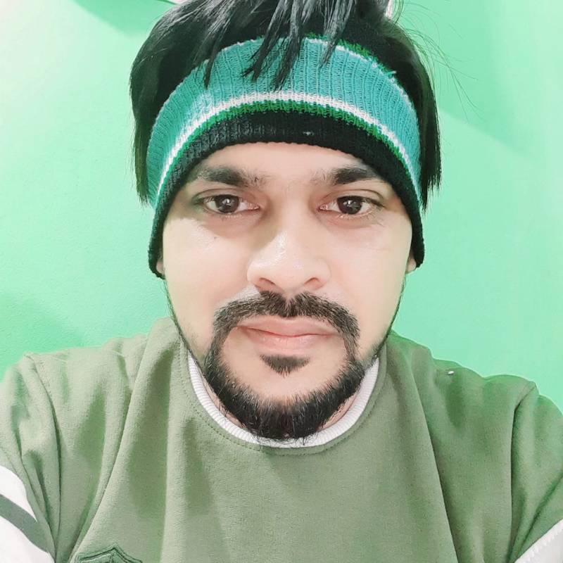 Mdniloy, 32, Curacautn