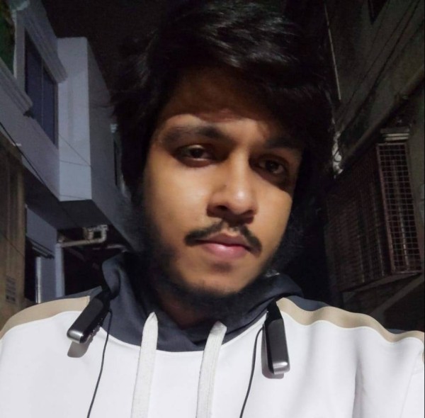 Akash Ahmed, 28, Pointeclaire