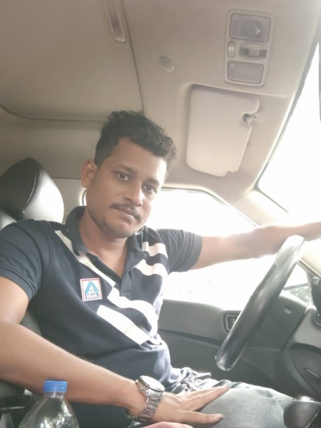 Md Rasel, 31, Manoharpur