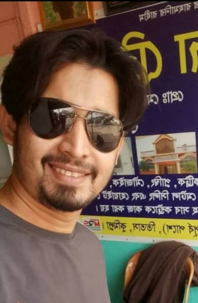 Raj iqbal, 32, Campagna