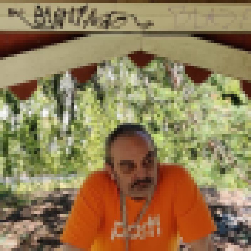 Sinan, 60, Guchoazy