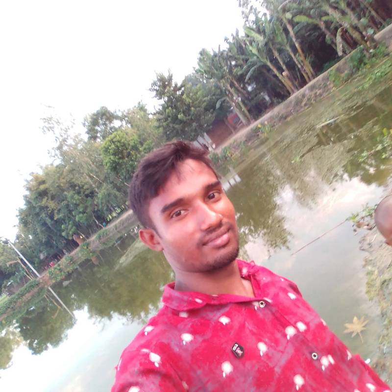 Alom, 29, Thrissur