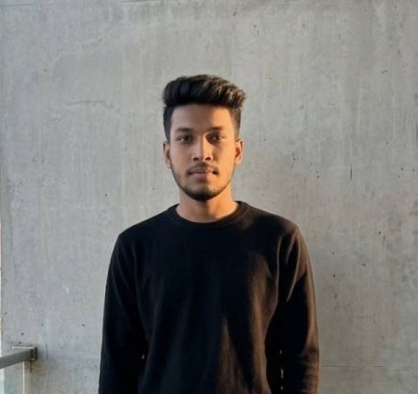 Ovi15y, 29, Akharna