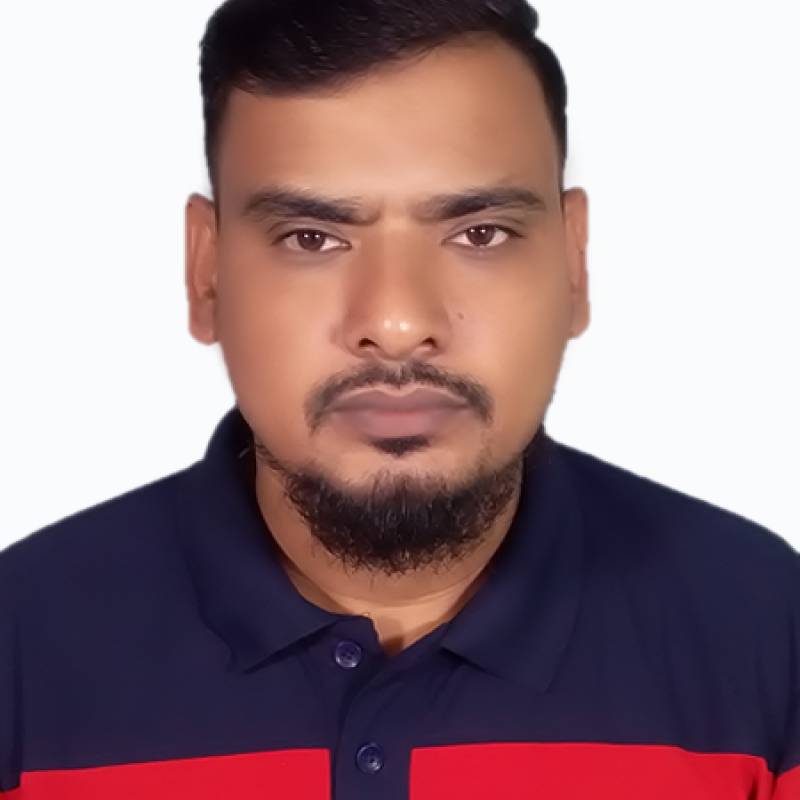 Hasan, 41, Ouagadougou