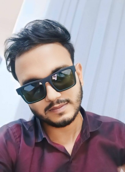 Foysal Ahmed, 25, Buton