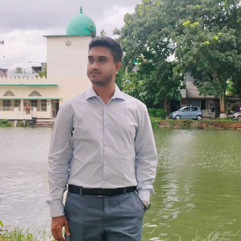 Hasan, 27, Dewy Rose Georgia