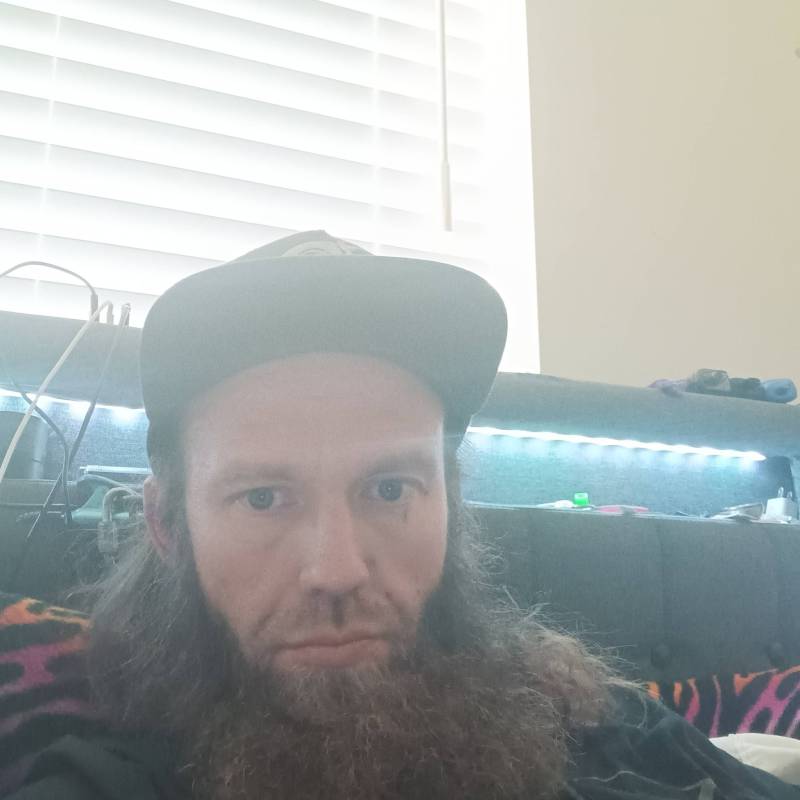 https://freeokdate.com dating Bearded38 in United States