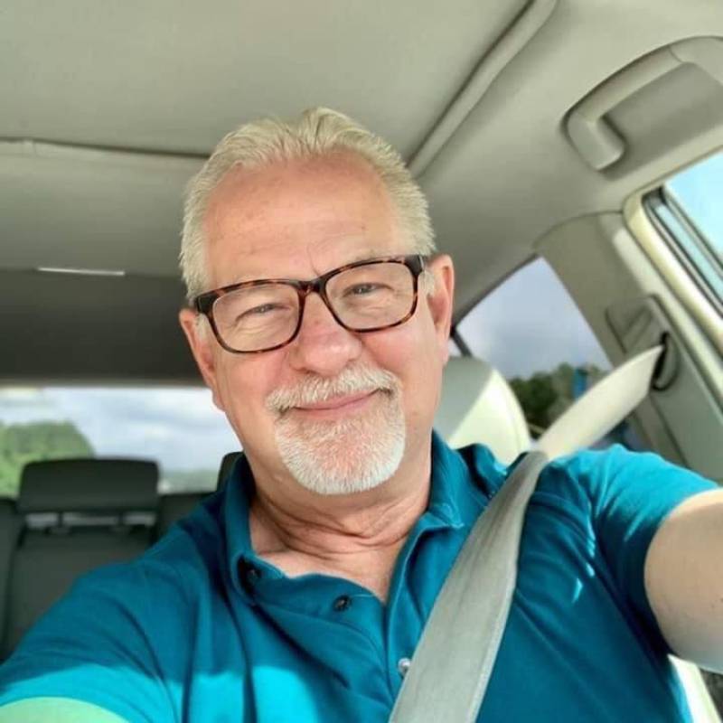 https://freeokdate.com dating MiroslavPavol in Slovakia