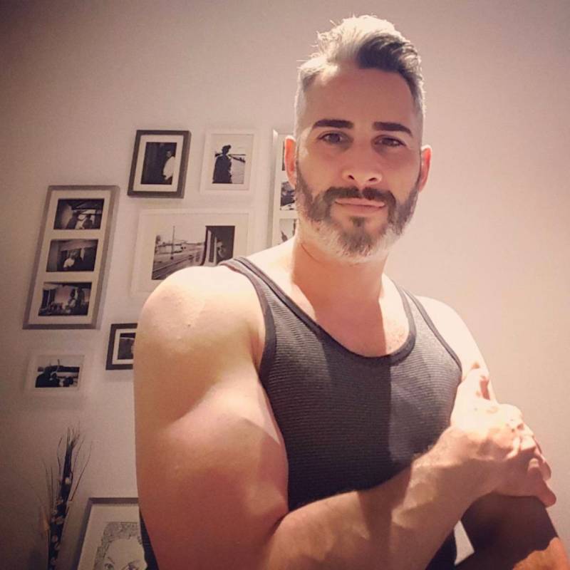 Lorenzo dating