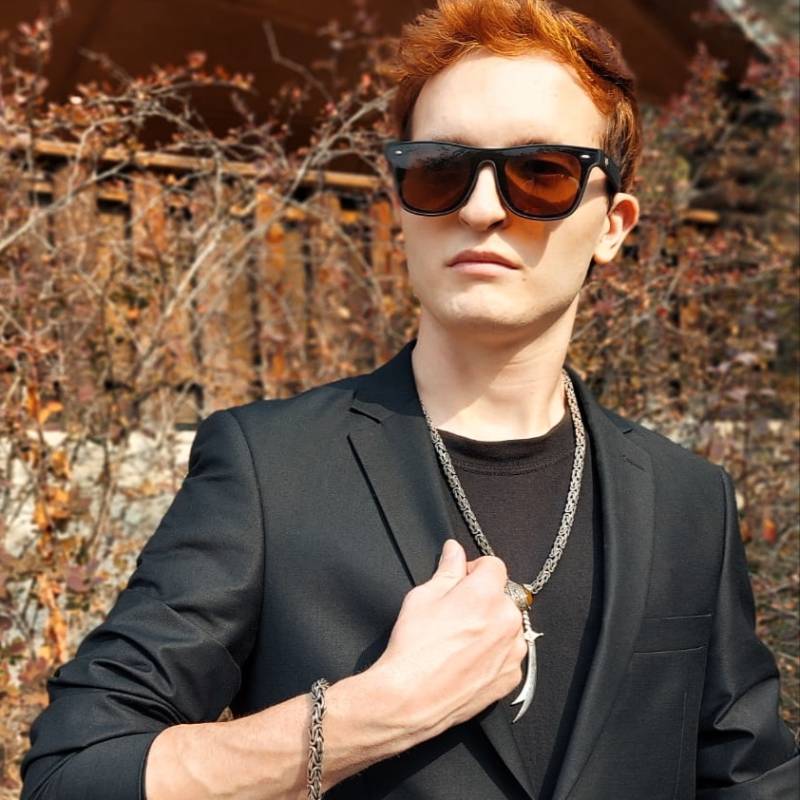 Isgandar25267 dating