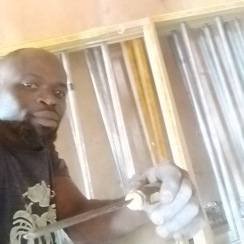 JOSIAHOLYMPICKATO85862 dating