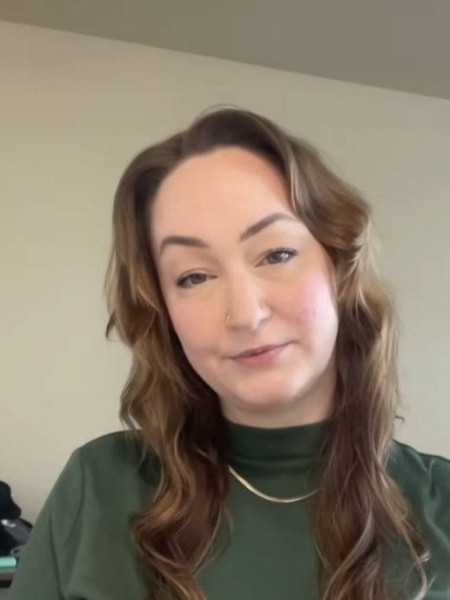 Michaela21094 dating