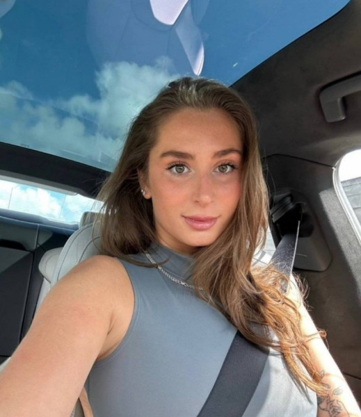 Pascaline12236 dating