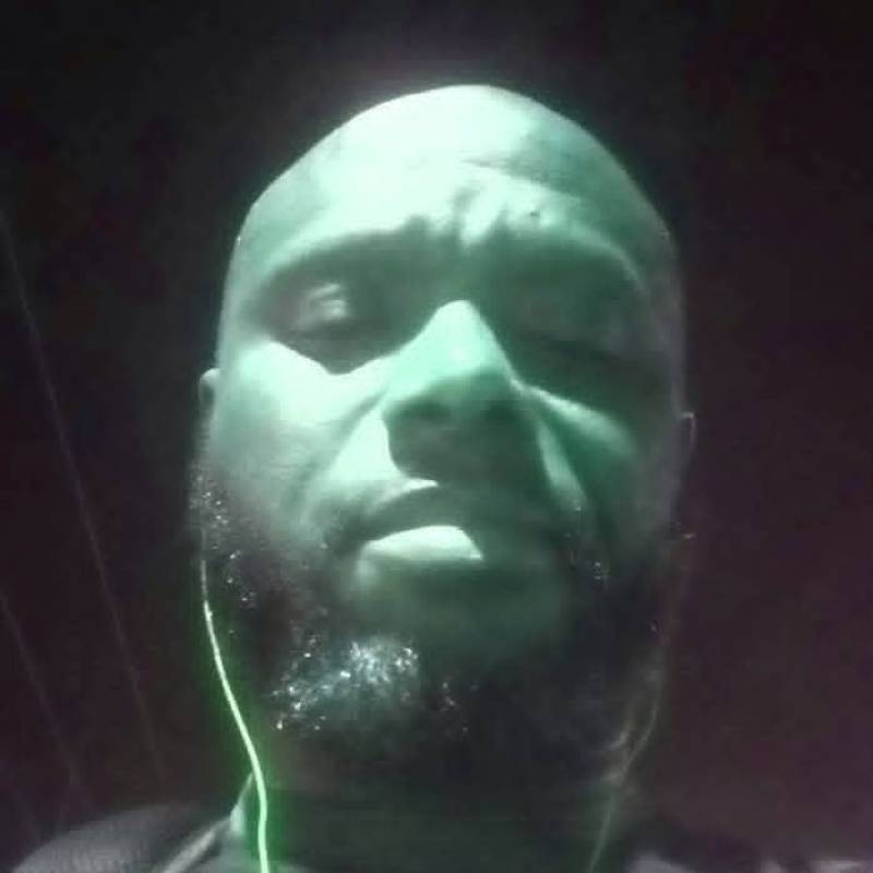 Emmanuel15385 dating