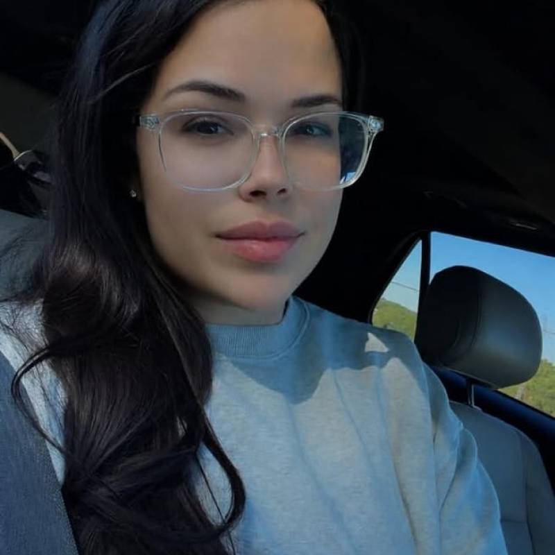 Naomi73295 dating